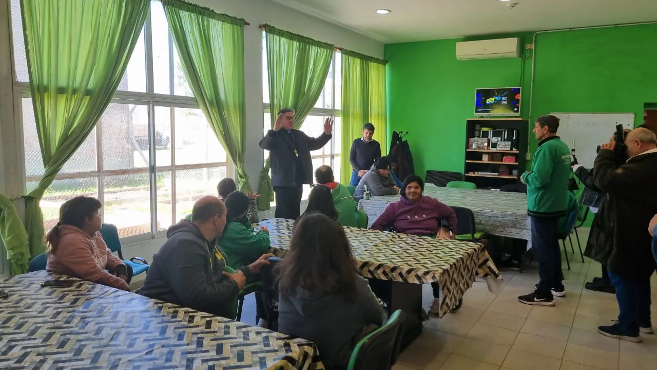 79082a7f-cee8-4ea4-9a22-406bfc2f12f3