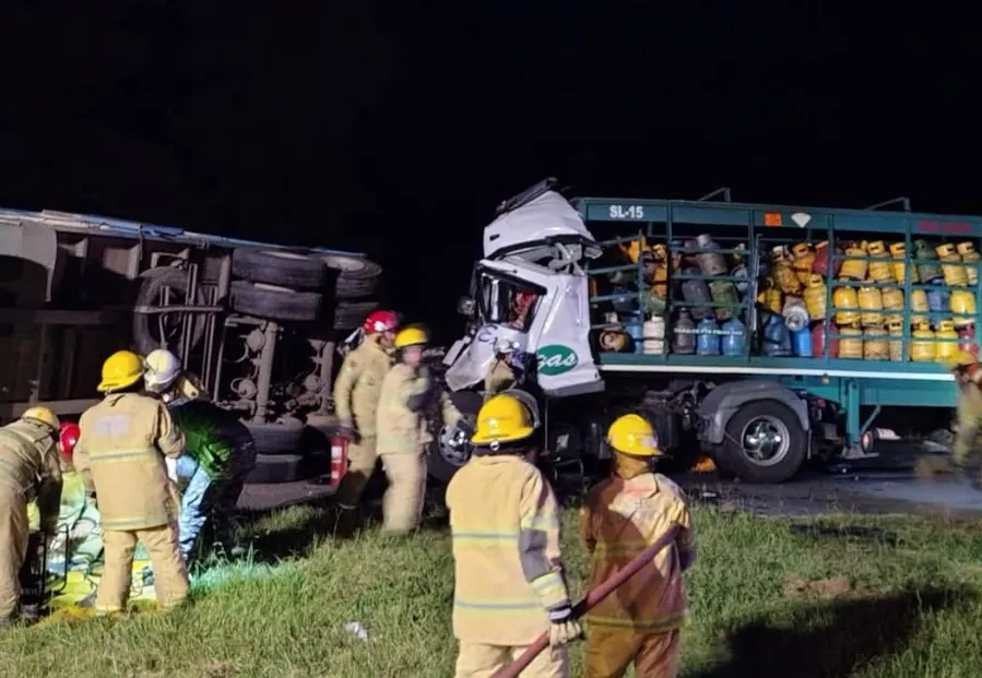 Accidente en AP01 Coronda