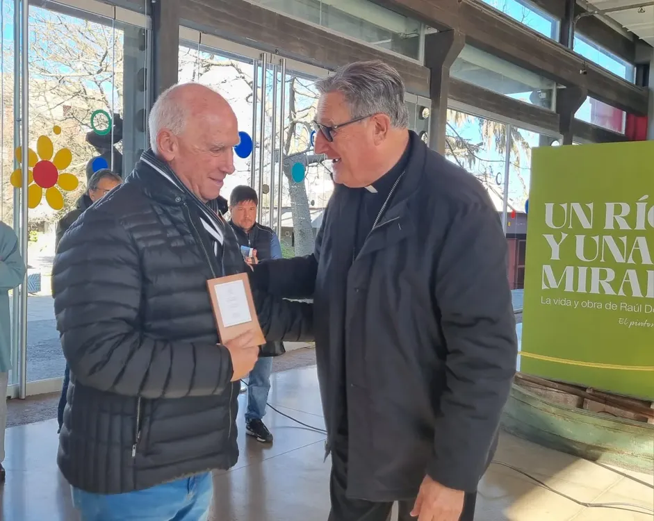 2c16cd01-94e6-4b09-8e89-c26454499464