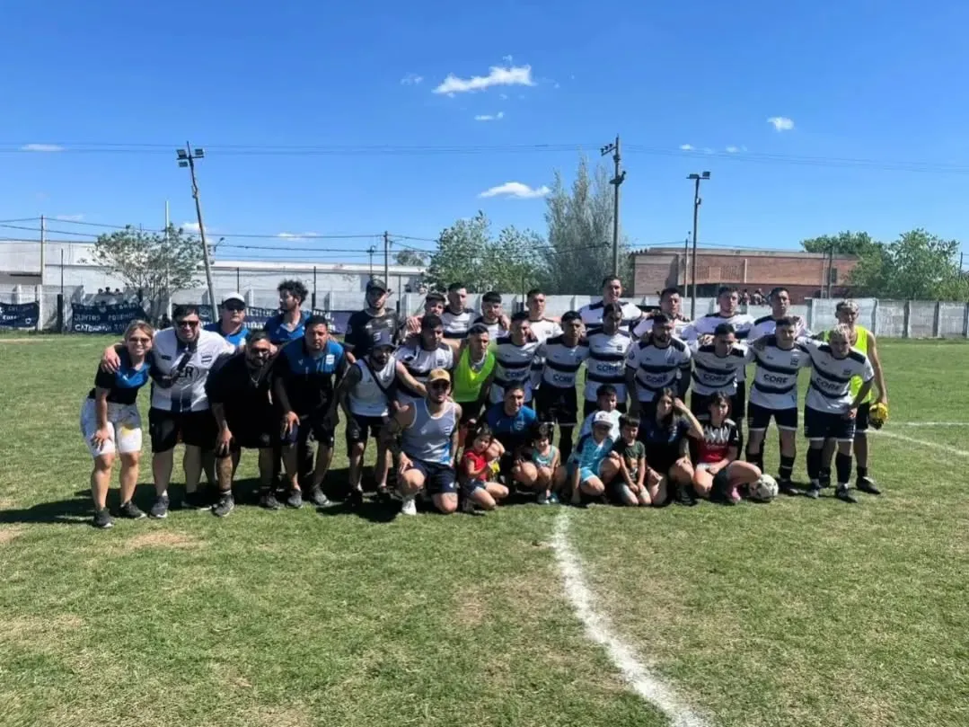 #PrimeraDivision#jh#CuartosdeFinalY como tenía que ser ... El barrio está entre los cuatro mejo