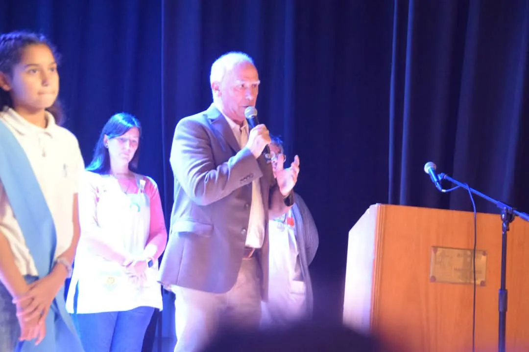 7de04b33-a392-4a96-aea4-3fa9680e6b95