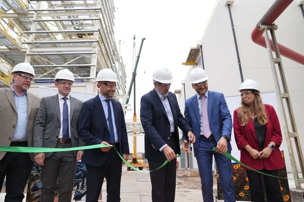 f01c4bee-9792-4c9f-881f-011cf1bbbaa0